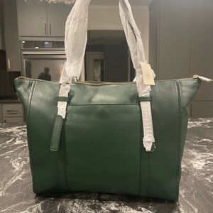 Carlie Tote- Fossil (Pine Green)